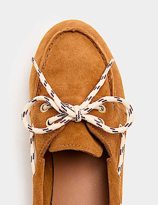 Semi&scaron;ov&aacute; kontrastn&iacute; jachtařsk&aacute; obuv s krajkou - CZ