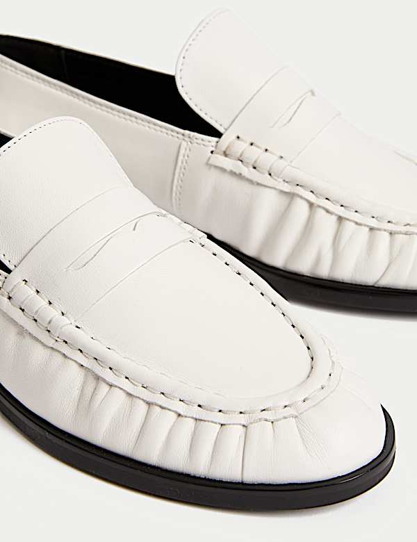 Leather Loafers - UA