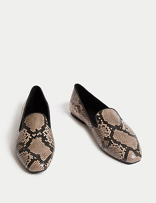 Flat Loafers - BE