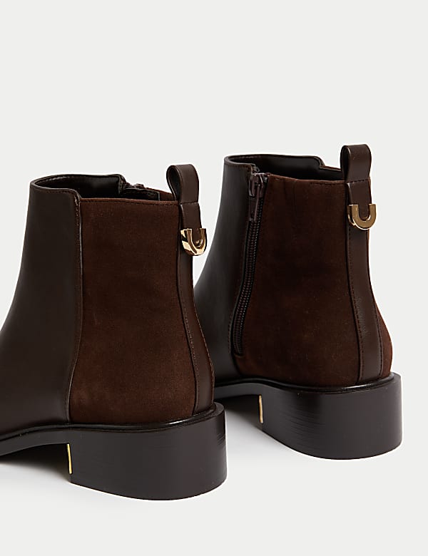 Enkellaarsjes met dikke zool - NL