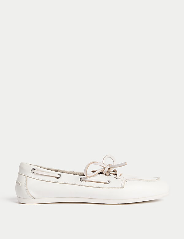 Leather Boat Shoes - IL