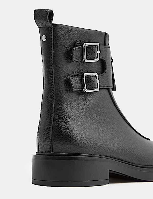 Leather Biker Buckle Block Heel Round Toe Boot - TW