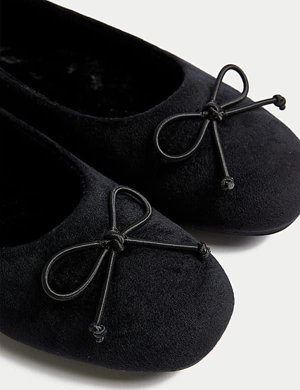 Zapatillas tipo bailarina con forro imitaci&oacute;n de piel con lazo - ES