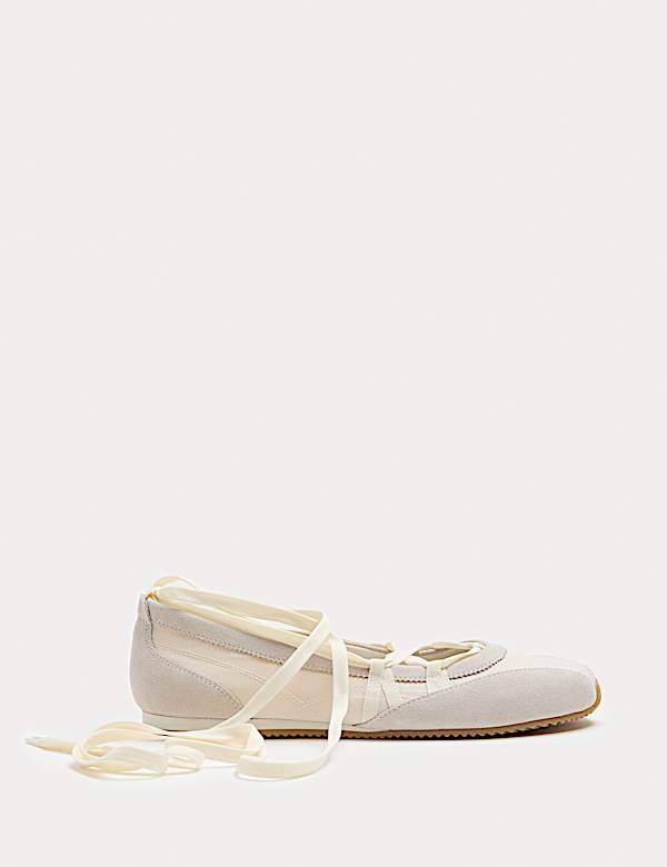 Baleriny z wiązaniem w kostce - PL