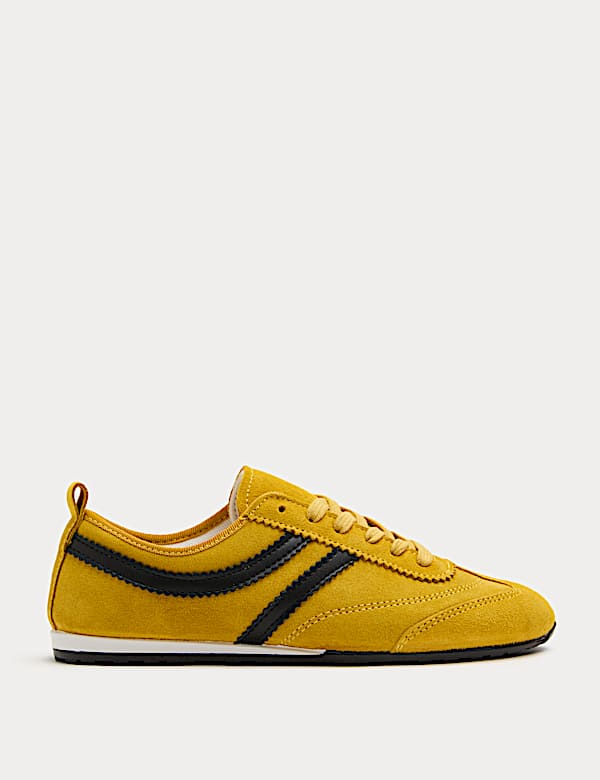 Suede Side Stripe Retro Runner Trainers - MX
