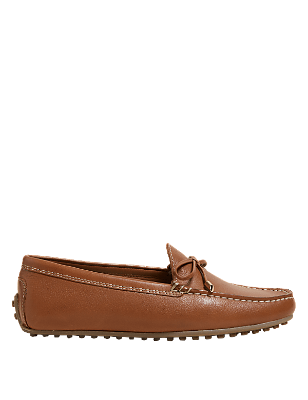 Wide Fit Leather Bow Boat Shoes