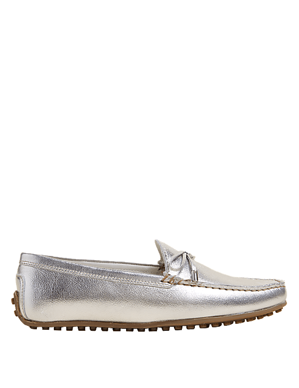 Wide Fit Leather Bow Boat Shoes