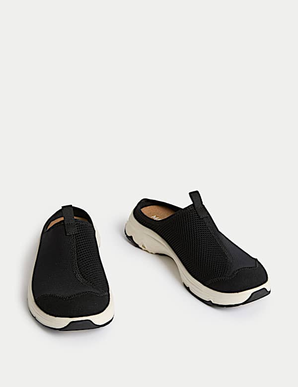 Slip On Trainers - RS