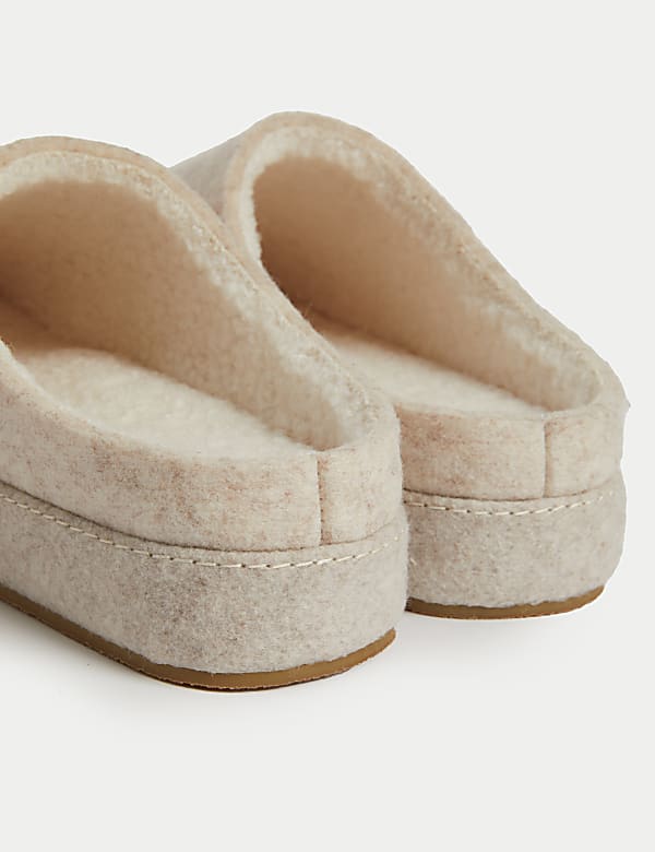 Pantoufles mules en feutrine &agrave; semelle compens&eacute;e et bout rond - LU