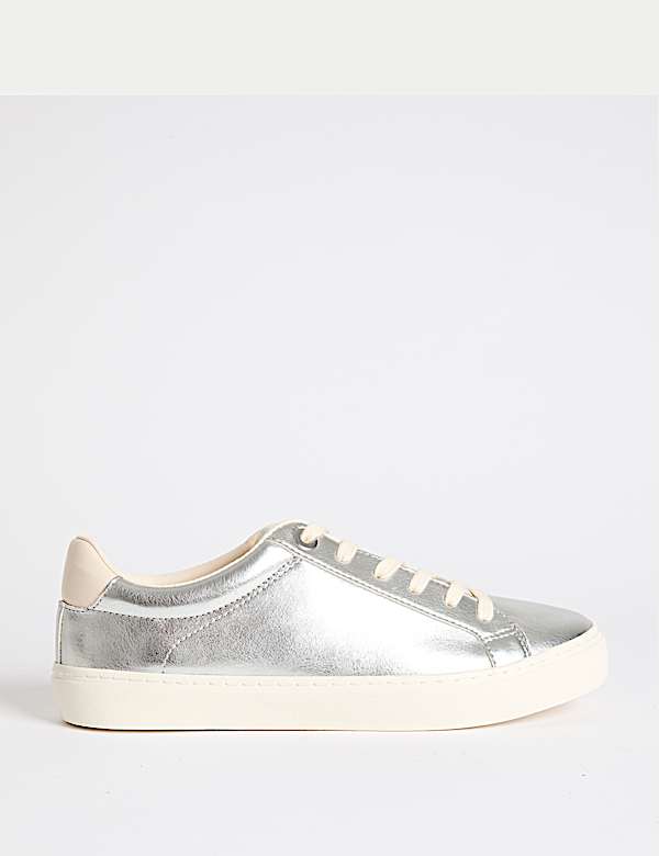 Lace Up Trainers - US
