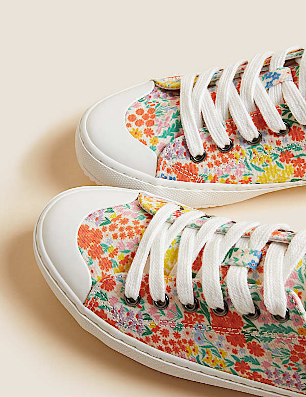 Canvas Lace Up Printed Trainers