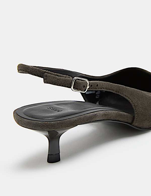 Chaussures en daim &agrave; petit talon et bride arri&egrave;re - CH
