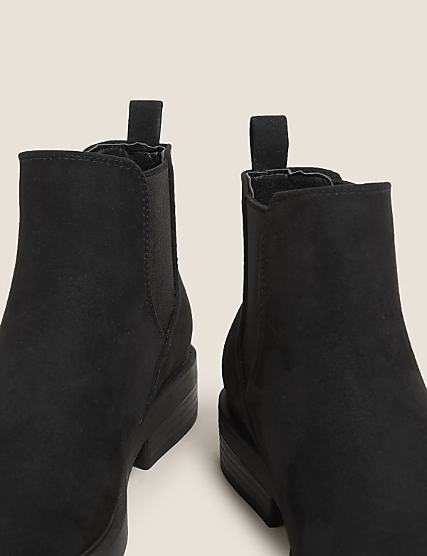 Chelsea Low Ankle Boots