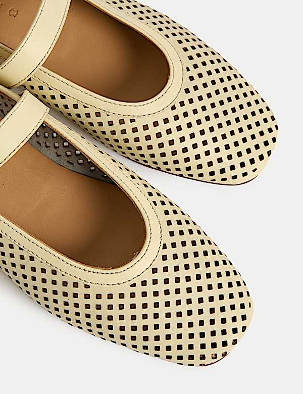 Leather Flat Ballet Pumps - HU