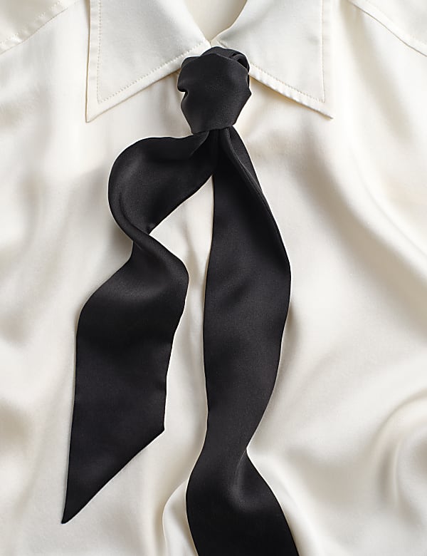 חולצת משי טהור עם צווארון וקשירה - IL