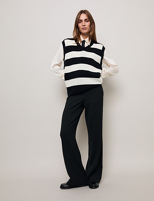 גופייה בגזרה נוחה מבד עשיר בצמר מרינו בשילוב אנגורה - IL