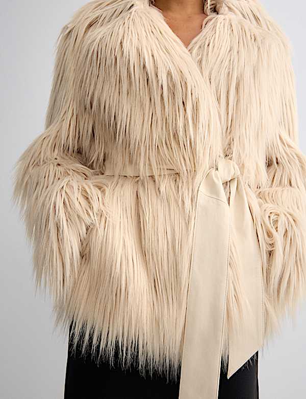 Faux Fur Belted Collared Relaxed Jacket - PT