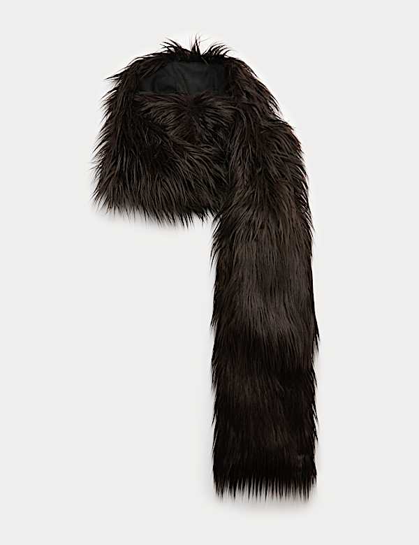 Kapucov&aacute; &scaron;&aacute;la z uměl&eacute; kože&scaron;iny - CZ