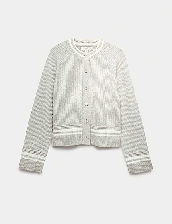 Cardigan aus Wolkengarn, mit Rundhalsausschnitt und Zipfeldetail - AT