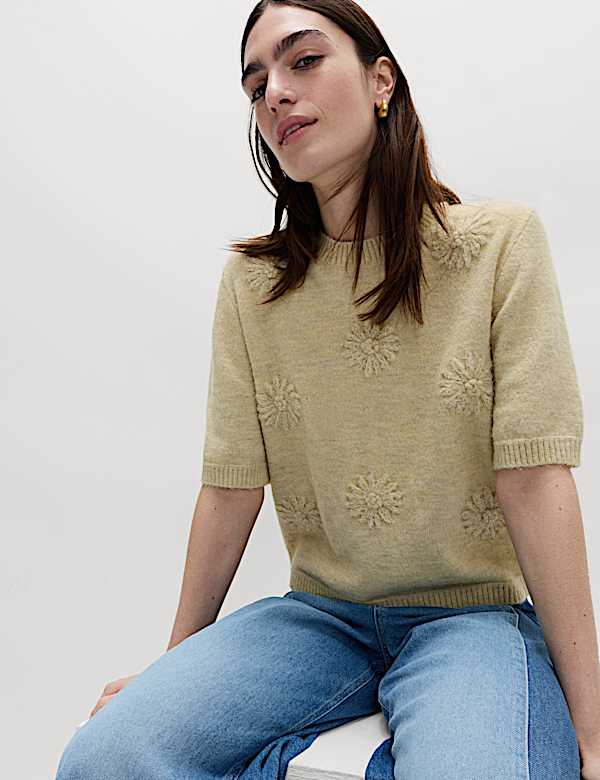 Floral Textured Knitted Top with Wool - NO