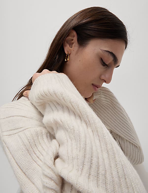 Cable Knit Crew Neck Jumper with Wool - NZ