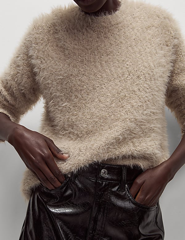 Textured Crew Neck Jumper - BG