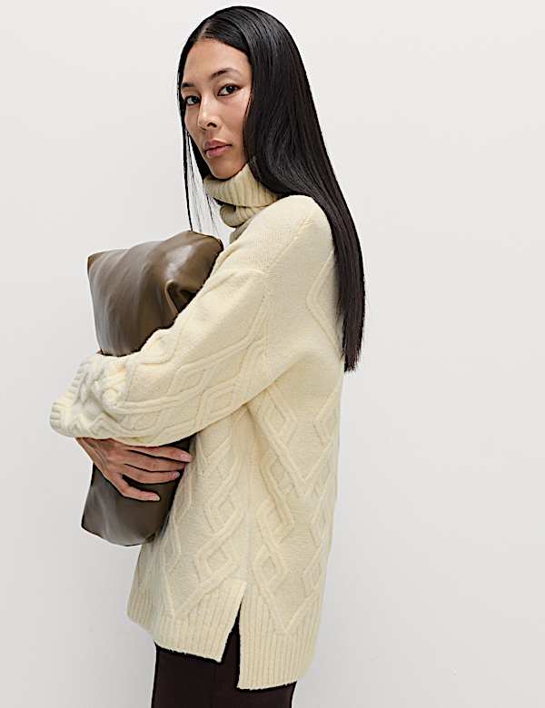 Cable Knit Longline Jumper with Wool - BG