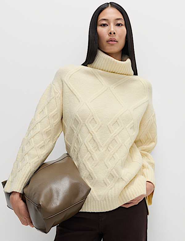 Cable Knit Longline Jumper with Wool - BG