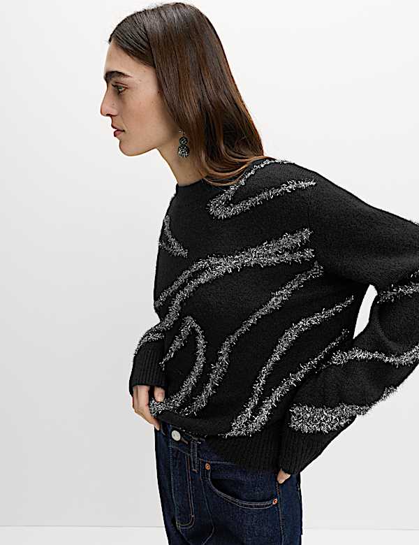 סוודר בדוגמה חייתית מנצנצת בשילוב צמר - IL