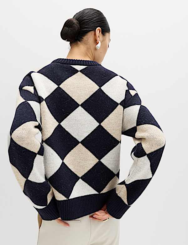 Argyle Crew Neck Slim Fit Jumper with Wool - US