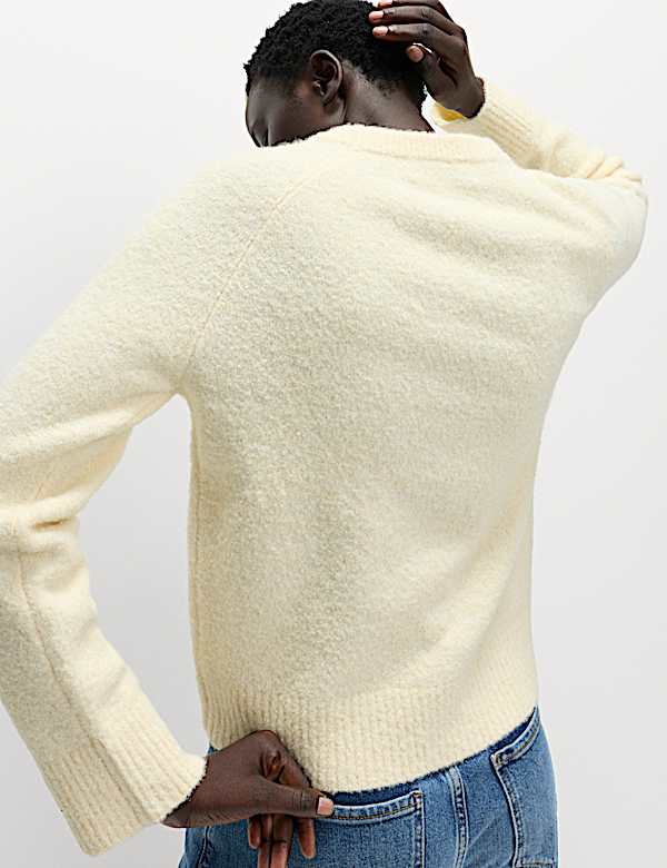 סוודר בוקלה מעוטר בשילוב צמר - IL