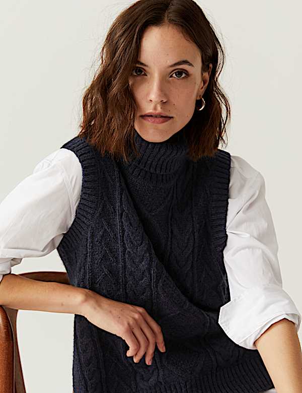 Recycled Blend Cable Knit Knitted Vest