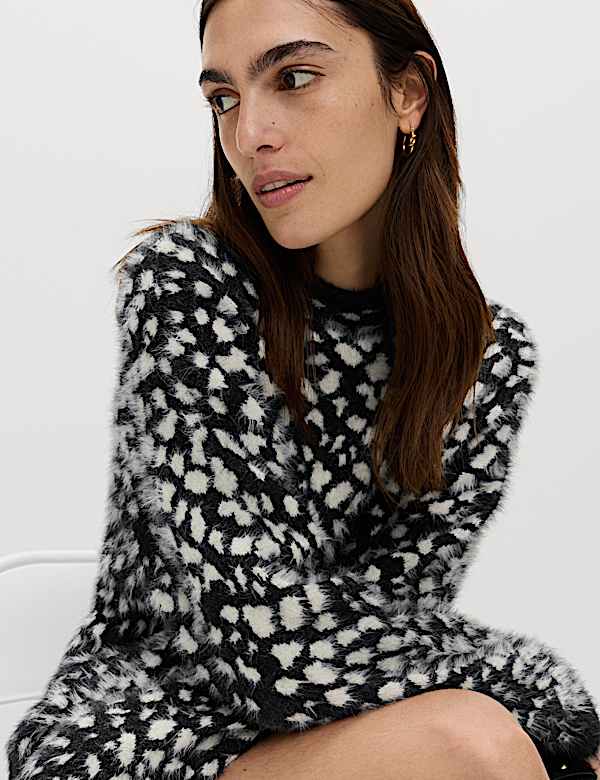 Animal Print Crew Neck Relaxed Jumper - MX