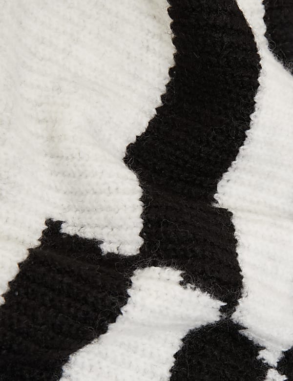 Ribbed Striped Crew Neck Relaxed Jumper