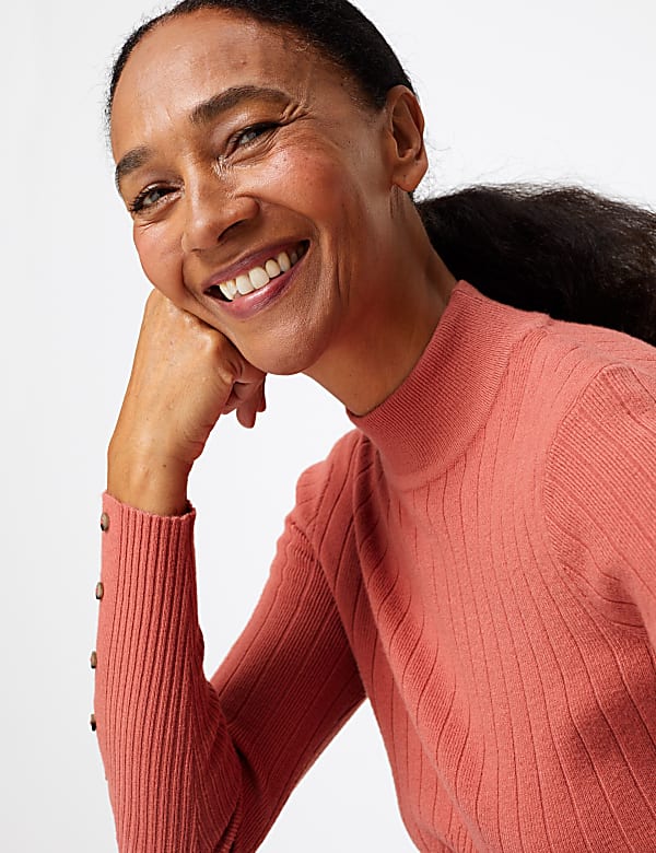 Ribbed Fitted Jumper