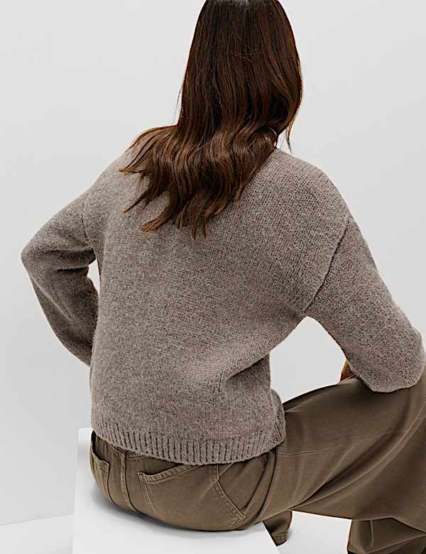 Crew Neck Pocket Detail Cardigan - FR