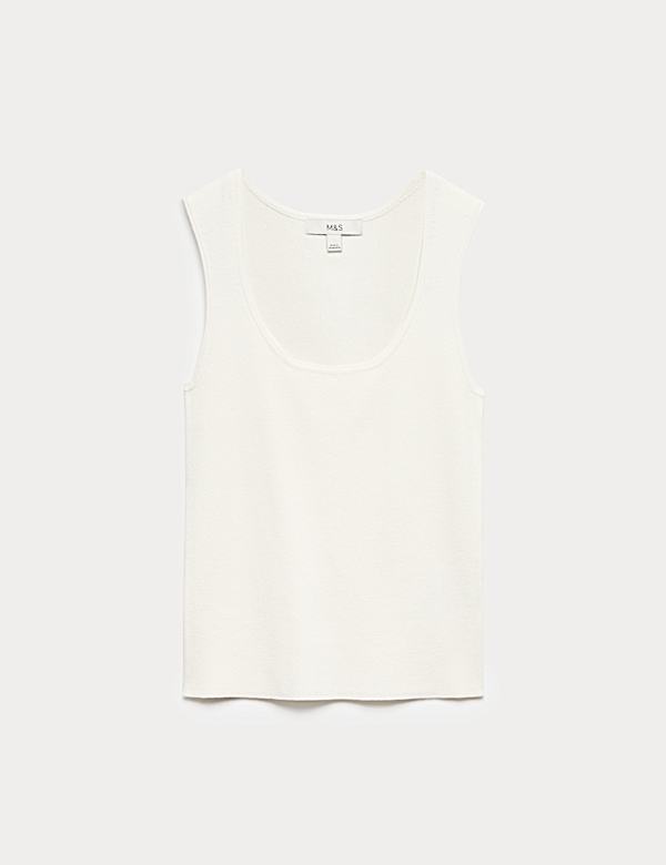Square Neck Slim Fit Knitted Vest - NZ