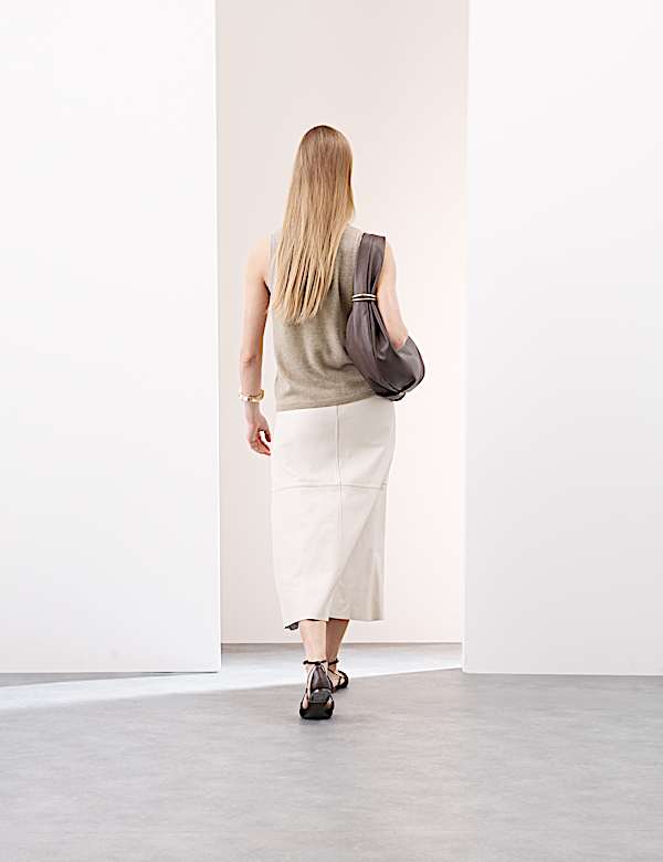 Pure Cashmere Button Detail Fitted Knitted Vest - LU