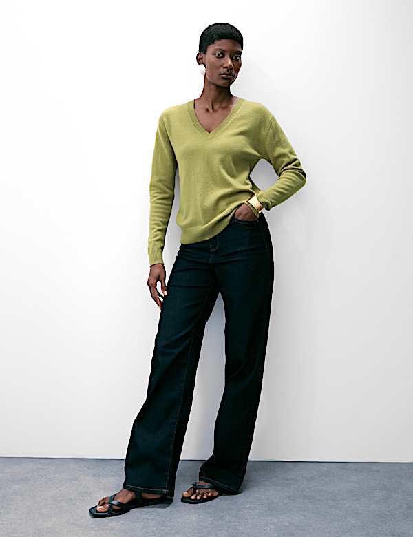 Pure Cashmere V-Neck Jumper - DE