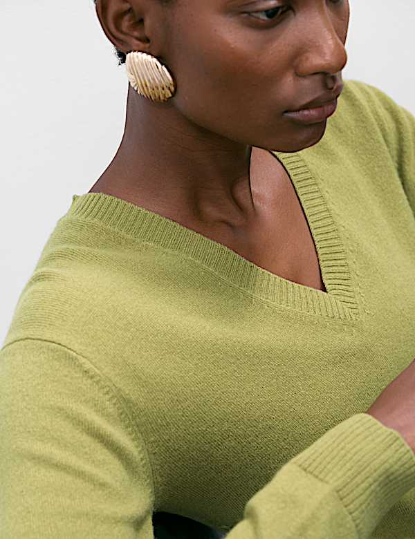 Pure Cashmere V-Neck Jumper - DE