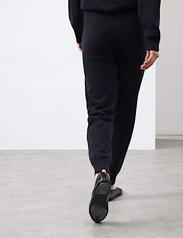 Pure Cashmere Tapered Ankle Grazer Joggers - US