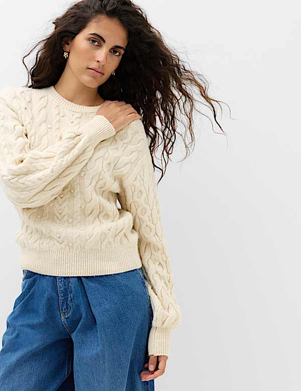 Cable Knit Crew Neck Slim Fit Jumper - MV
