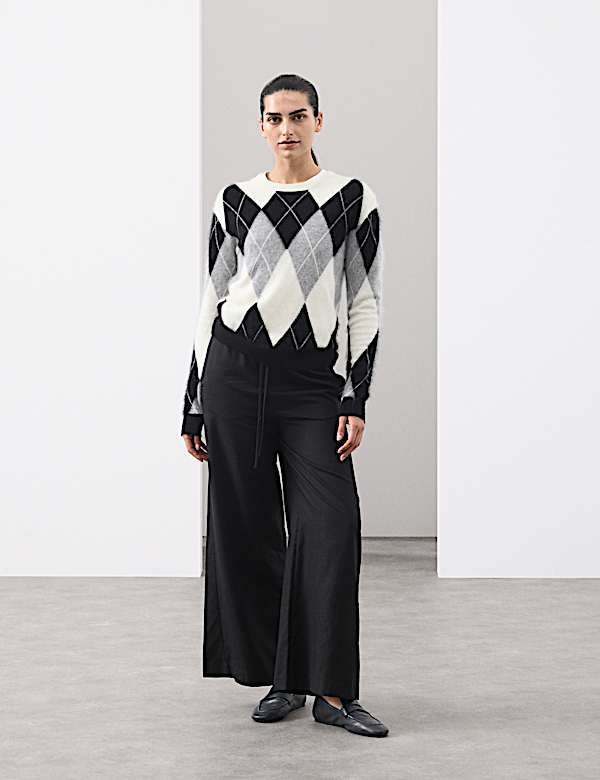 &Pi;&omicron;&upsilon;&lambda;ό&beta;&epsilon;&rho; &mu;&epsilon; &sigma;&chi;έ&delta;&iota;&omicron; &rho;ό&mu;&beta;&omicron;&upsilon;&sigmaf;, &kappa;&alpha;&sigma;&mu;ί&rho;&iota; &kappa;&alpha;&iota; &upsilon;&psi;&eta;&lambda;ή &pi;&epsilon;&rho;&iota;&epsilon;&kappa;&tau;&iota;&kappa;ό&tau;&eta;&tau;&alpha; &sigma;&epsilon; &mu;&alpha;&lambda;&lambda;ί Merino &mu;&epsilon; &chi;&nu;&omicron;&upsilon;&delta;&omega;&tau;ή &upsilon;&phi;ή - GR