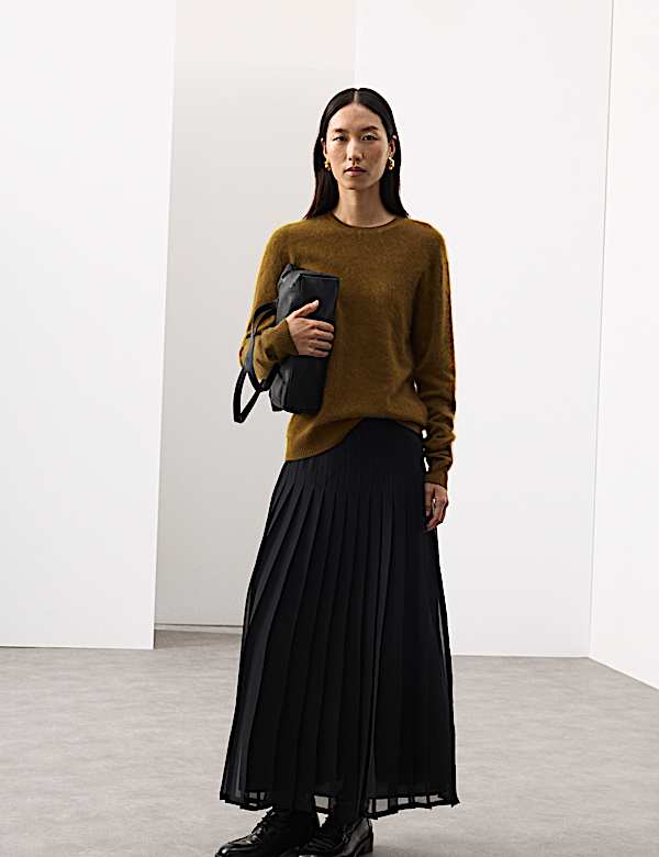 Brushed Wool with Cashmere Crew Neck Jumper - NZ