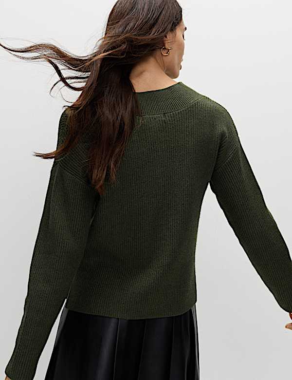 Ribbed V-Neck Relaxed Jumper - RO