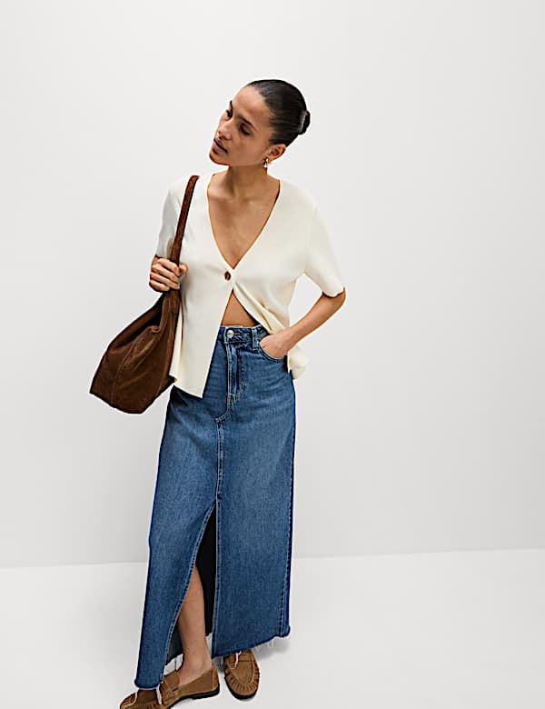 Gilet à col en V coupe décontractée et fermeture avant boutonnée - LU