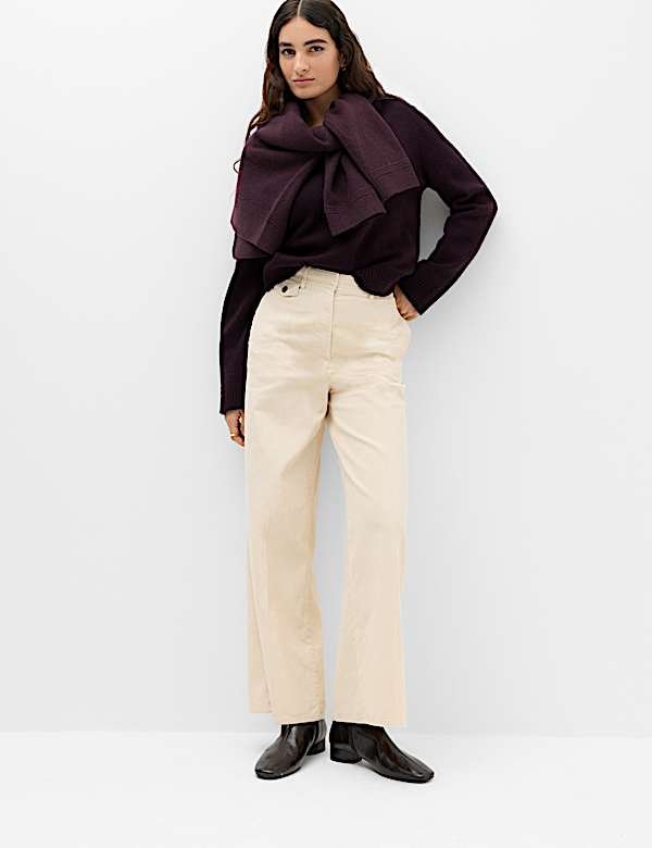 V-Neck Relaxed Jumper With Wool