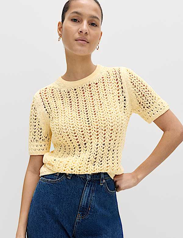Cotton Rich Textured Knitted Top