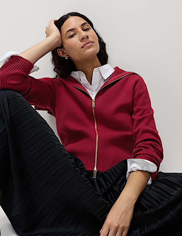 Slim-fit gebreid jasje met kraag en rits - BE
