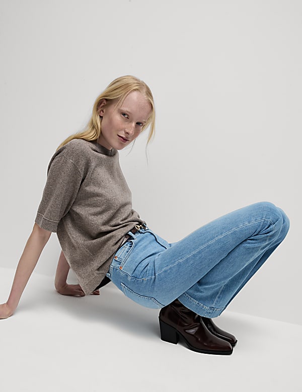 Air-Yarn Crew Neck Knitted Top